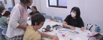 「拼布水壺袋研習營」在吉安鄉好客藝術村 游淑貞：拼布精緻工藝引領環保創意風潮